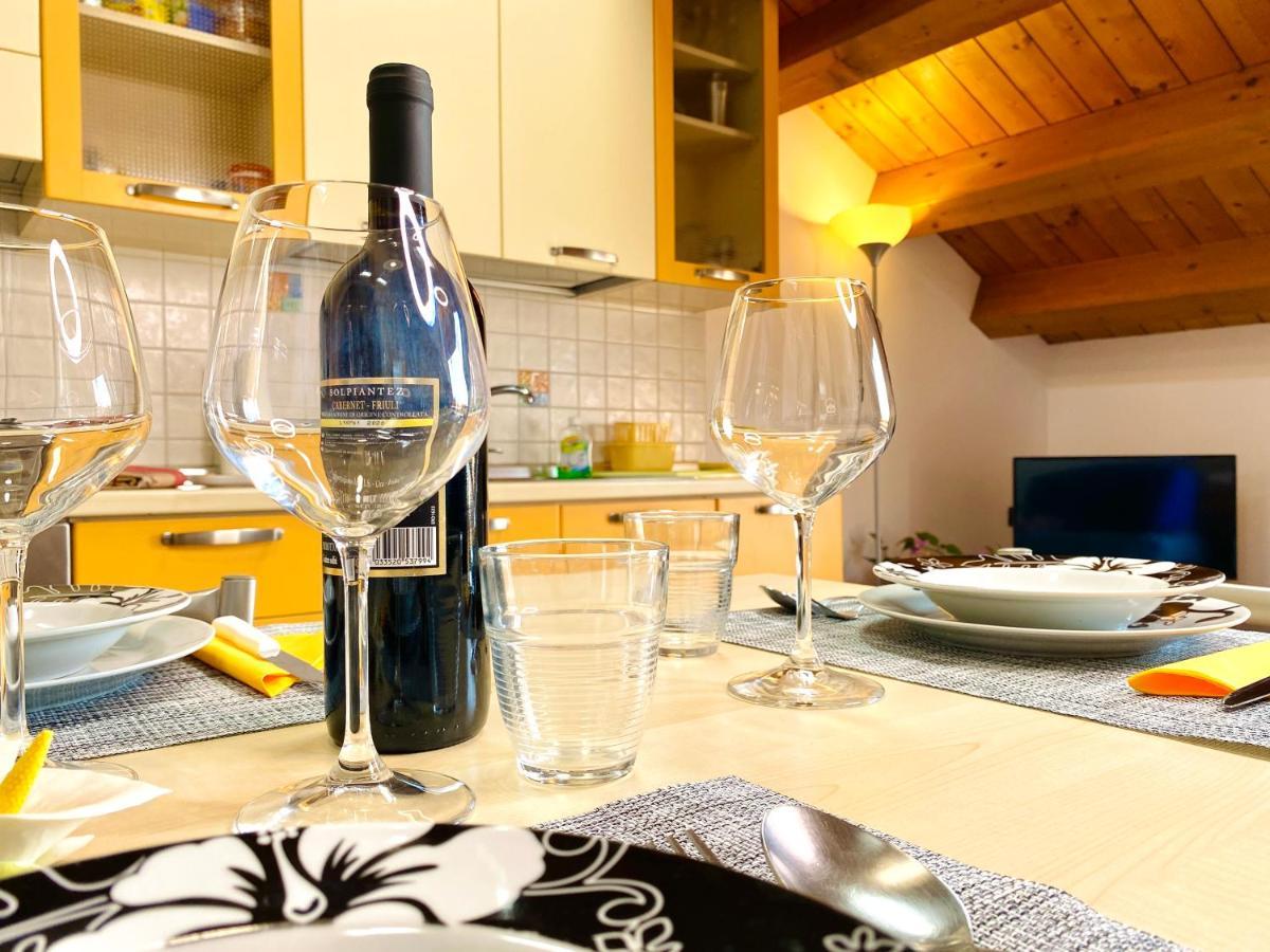 Suite - Alessandra Holiday House ピオーヴェ・ディ・サッコ エクステリア 写真